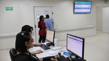 em-manaus-hps-28-de-agosto-implanta-tecnologia-para-reduzir-tempo-de-espera-dos-pacientes